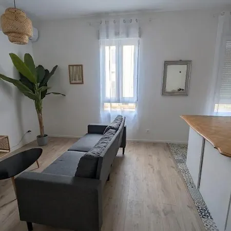 Apartmán Joli T2 Lumineux Et Climatise A 100m De La Gare Perpignan